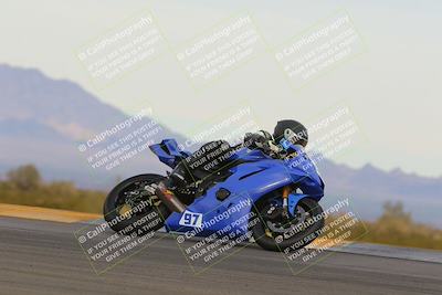 media/Dec-17-2022-SoCal Trackdays (Sat) [[224abd9271]]/Turn 9 Side (245pm)/